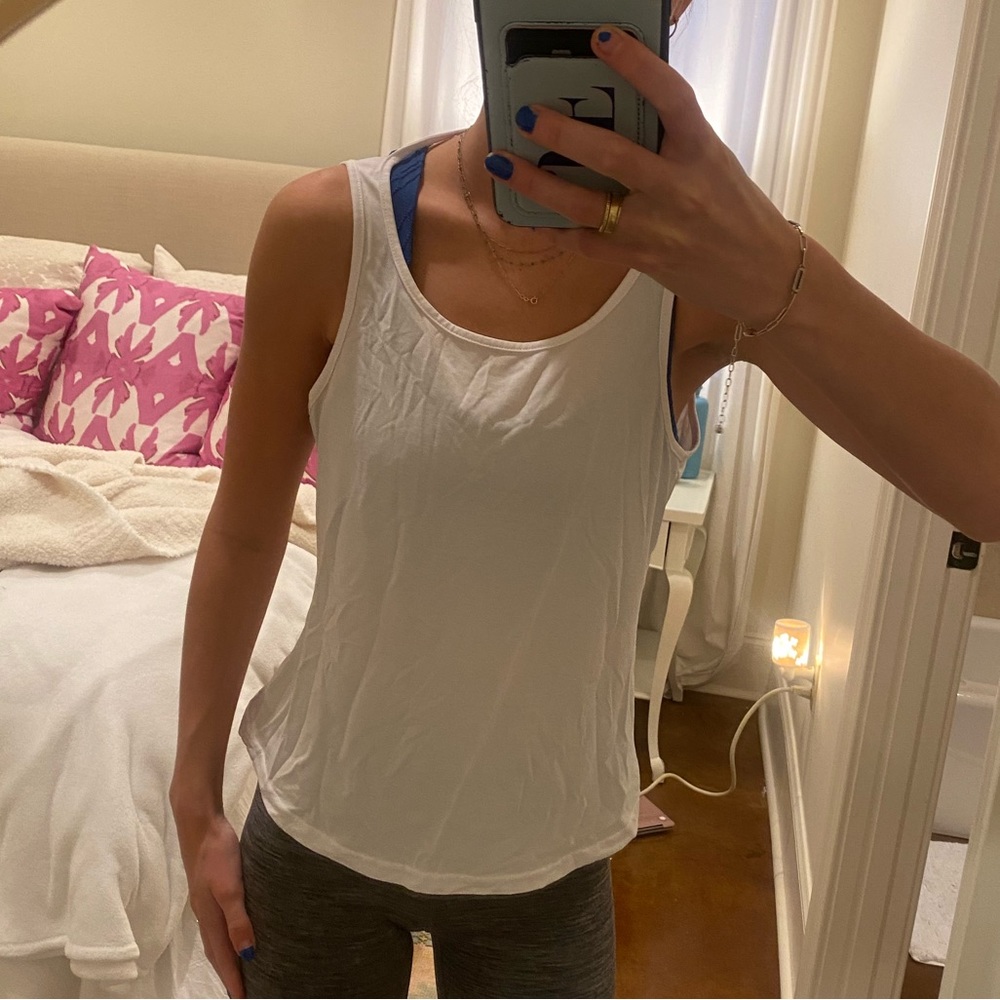 White tank top size Small
